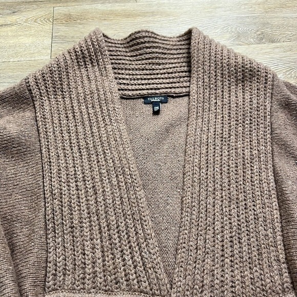 Talbots Wool Blend Ruana Poncho Women's Knit Sweater Tan Shawl One Size - Picture 5 of 8